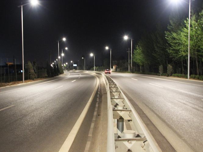 濟南章丘市章萊路照明工程案例_道路照明_案例展示_智慧照明_產品服務